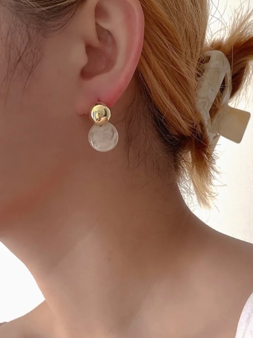 Minimalist studs earrings